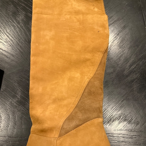 UGG Knee High Boots Size 9.5 US - Picture 3 of 8